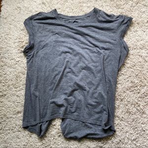 Lululemon tshirt
